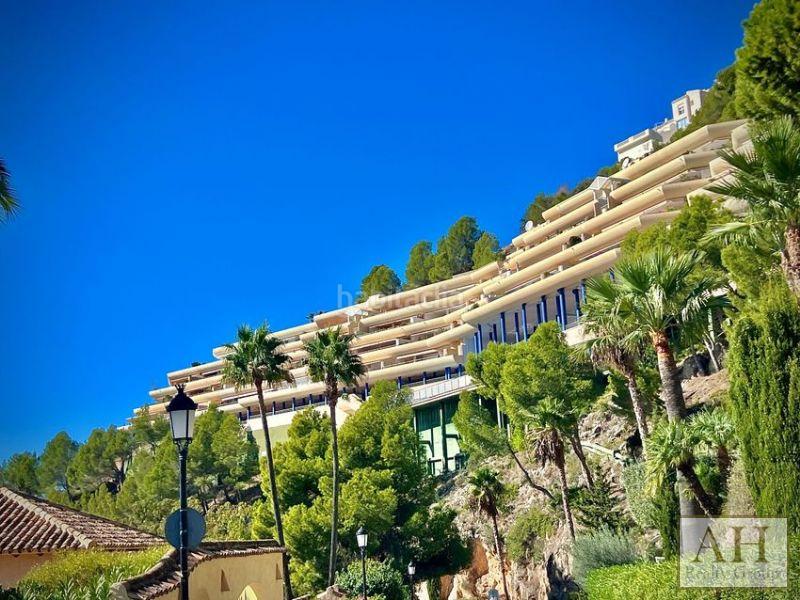 Foto ddb28e90-ff48-46a2-a87d-9bd38cb60a92. Attique avec parking dans Altea hills Altea