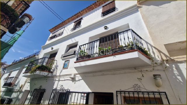 Foto 4f365863-84c6-435f-ae90-f41c9fbb8451. Locale commerciale in Altea ciudad Altea