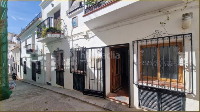 Foto 7afd7932-d66c-4863-965b-2460d1e3f239. Locale commerciale in Altea ciudad Altea