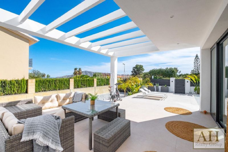 Foto 18d8a581-7545-4053-8794-a2ed8bae65ae. Casa amb aparcament a El Tossal-Bello Horizonte Nucia (la)