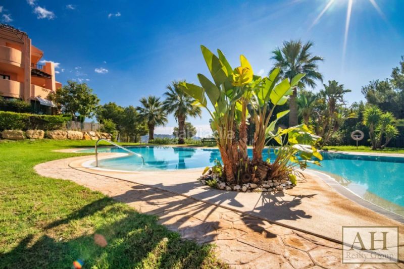 Foto 290b34e8-e92b-45d1-909b-bb20245f9598. Apartment in Golf Bahía Finestrat