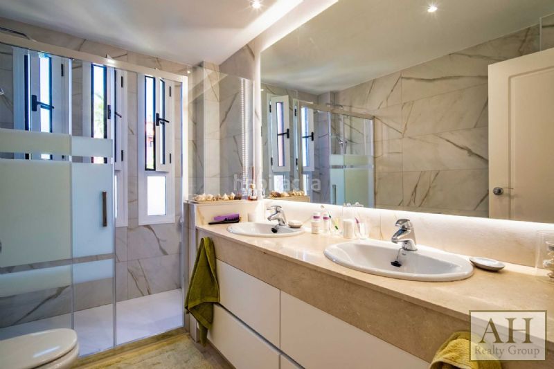 Foto f25aee9a-464a-4af5-a223-9e70a9ce5982. Apartment in Golf Bahía Finestrat