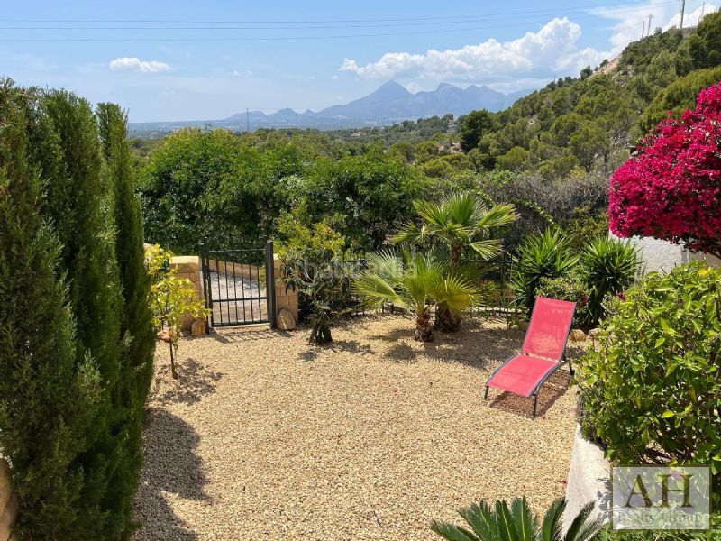 Foto 1a6da918-a18a-476d-aa48-1beacfbff396. Casa adosada en Altea hills Altea