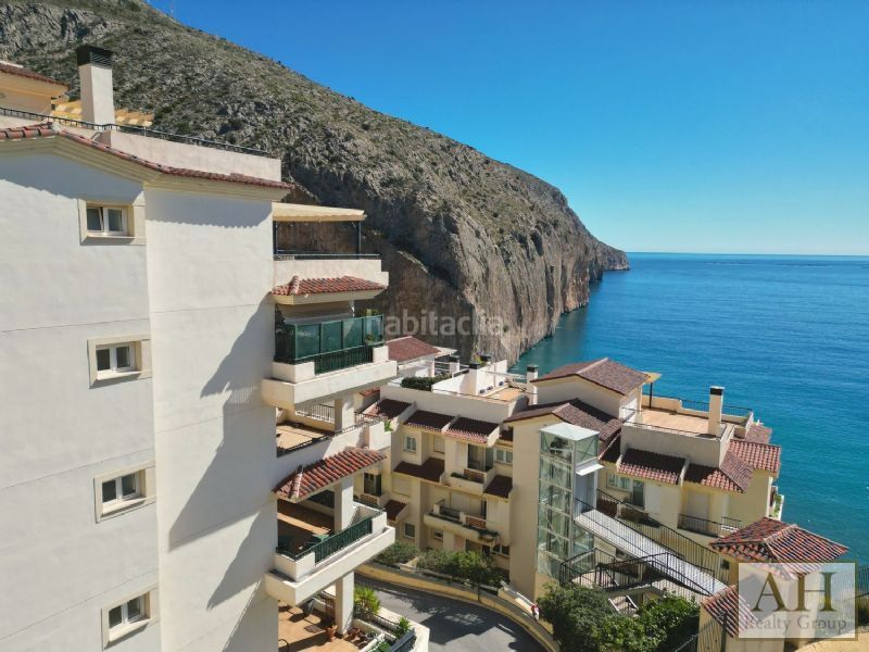 Foto 033edb44-c98d-42fe-b0f3-8336c19ca386. Apartament a Mascarat Altea