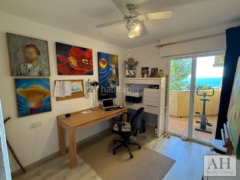 Foto f17f55a5-c21c-4cb6-91eb-60c0594fe85a. Apartament amb aparcament a Altea la vella Altea