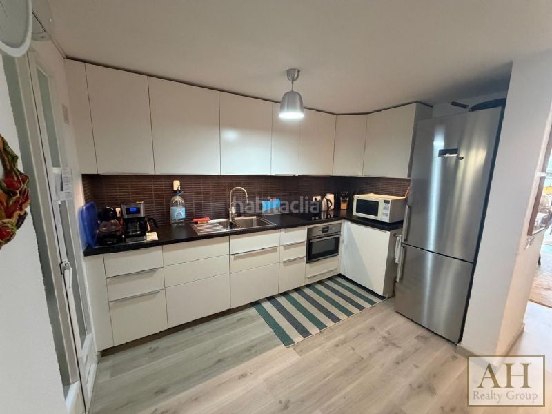 Foto f47087ca-165f-434a-9a98-8ca1c866bd24. Apartament amb aparcament a Altea la vella Altea