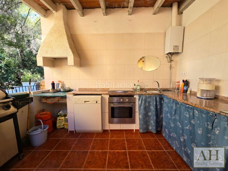 Foto 59c41f0d-6305-4cd2-9c28-530bbc3a2c45. Casa amb aparcament a Altea la vella Altea