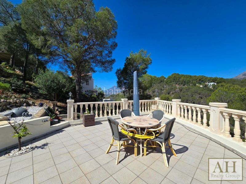 Foto a3c2f546-9ab6-4d0d-a06d-808e0757cccf. Casa amb aparcament a Altea la vella Altea