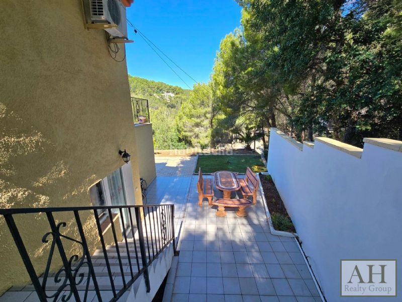 Foto e8af197c-0342-4c00-b2ba-11865c013ff5. Casa amb aparcament a Altea la vella Altea