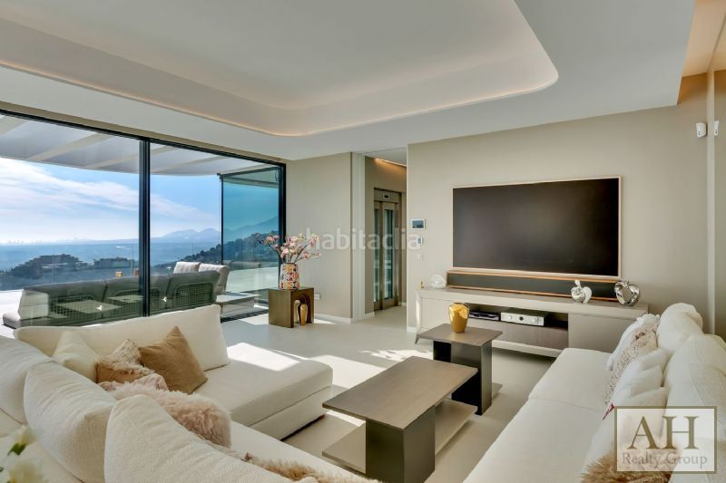Foto f45b92f0-6a59-49ca-8f6f-dc68b3d4475d. Casa en Altea hills Altea