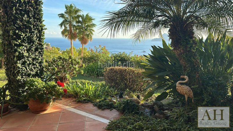 Foto ad034c43-2a86-4f2b-a547-bed92d892126. Casa amb aparcament a Altea hills Altea