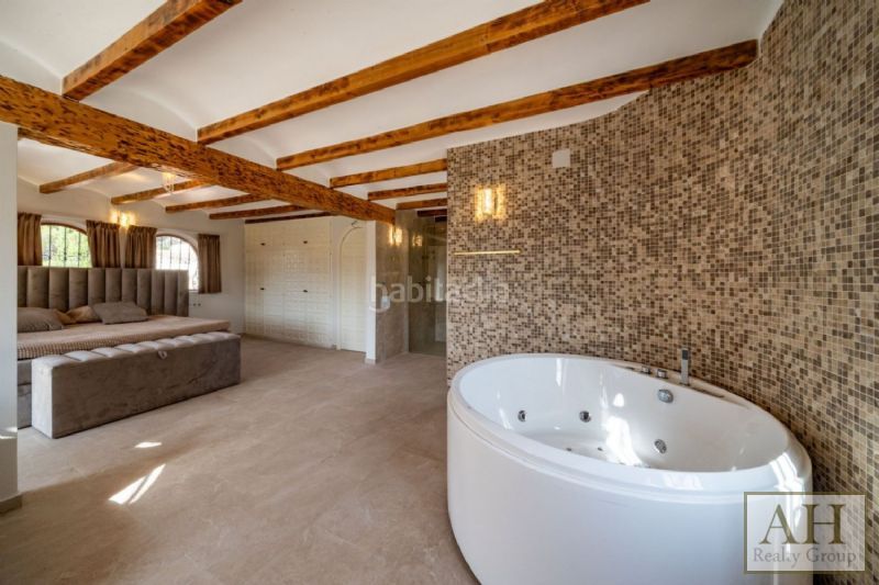 Foto 7e800f22-686a-4947-9fb3-7521679ab5bf. Casa amb aparcament a L´Olla Altea