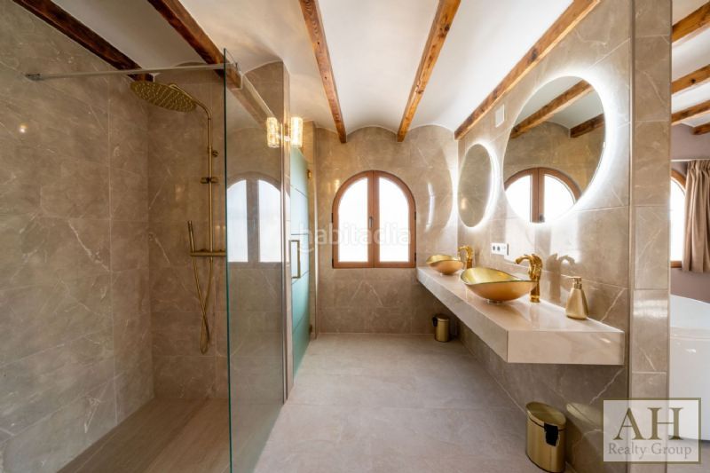 Foto da30d303-294a-47d2-a71b-e0b9810814e9. Casa amb aparcament a L´Olla Altea