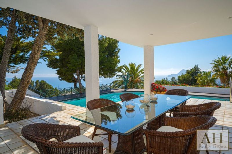 Foto 4c18317a-1b0e-4b67-b4d2-adcd85ed1d38. Casa amb aparcament a Altea la vella Altea