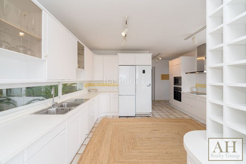 Foto 6bd1047c-6993-4978-80f5-51f79df9396e. Casa amb aparcament a Altea la vella Altea