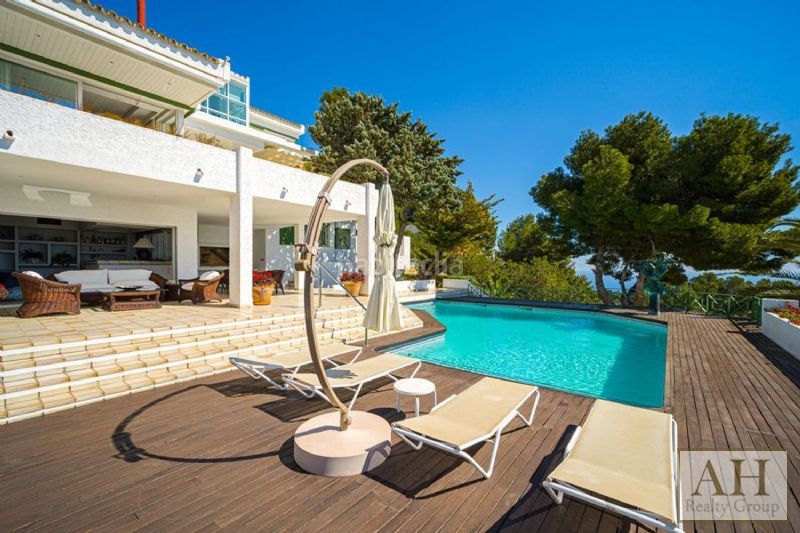 Foto cf5ed7e9-c164-4a93-90ea-346f8cbbb7ed. Casa amb aparcament a Altea la vella Altea