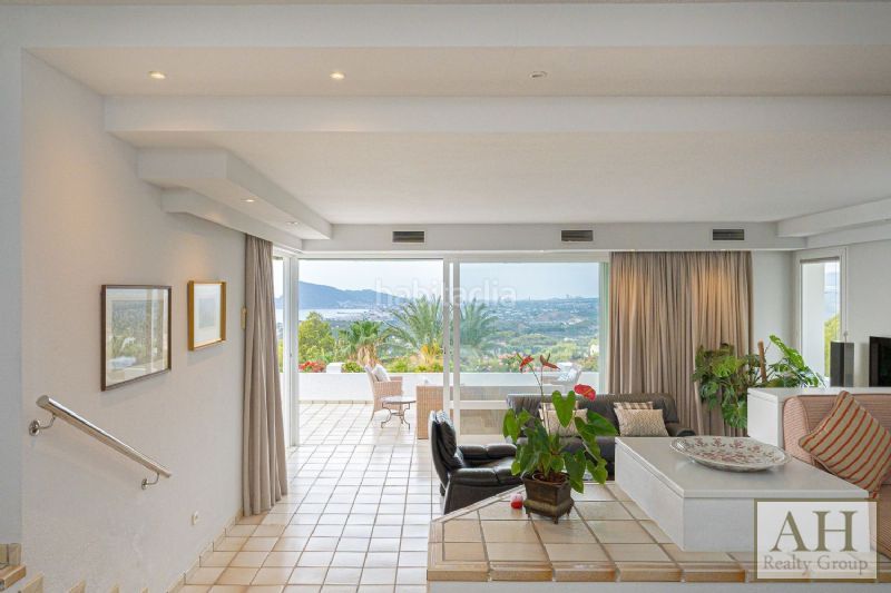 Foto d1e9d732-75cd-419b-95ab-17b22e03b160. Casa amb aparcament a Altea la vella Altea