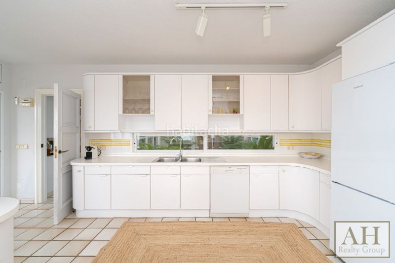 Foto fa3715f3-65ce-4054-a5f8-8e1147d86ccd. Casa amb aparcament a Altea la vella Altea