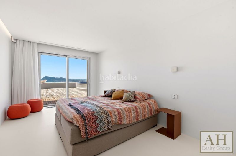 Foto 50f968e8-687c-4338-a3b4-f8e2b4366102. Attico con parcheggio in Altea la vella Altea