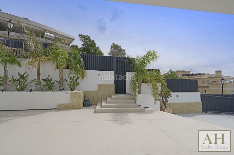 Foto 12bbc7ab-f2f2-43d7-8685-8beae4622cef. Casa amb aparcament a Altea hills Altea