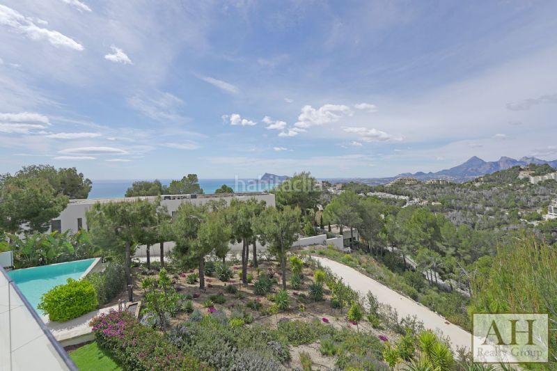 Foto 1bfe5609-3db3-4fcf-a315-7dfa9ade4667. Casa amb aparcament a Altea hills Altea