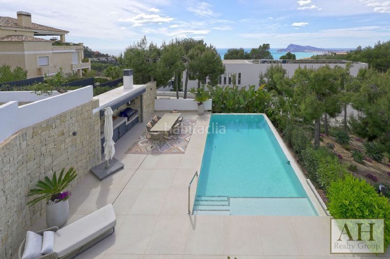 Foto 379d2ddd-25ab-4257-bb6a-12a82cdd6167. Casa amb aparcament a Altea hills Altea