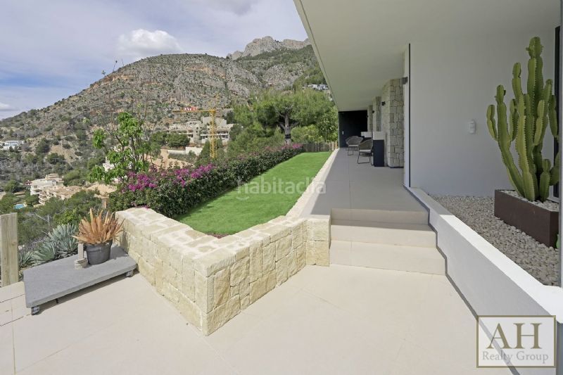 Foto ccd01ccf-e184-4e94-9e31-601da1e709f5. Casa amb aparcament a Altea hills Altea