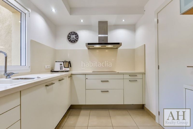 Foto f8b8552a-98a7-49b2-8f5e-3799f04c1dce. Casa amb aparcament a Altea la vella Altea