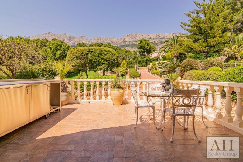 Foto 76f6812e-996c-48a3-ae9c-9e9605c5d4ff. Casa amb aparcament a Altea la vella Altea
