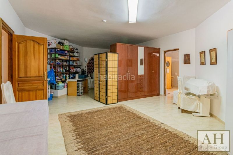 Foto a629fb0b-80bd-4272-b8f6-83b99fe2ffa6. Casa amb aparcament a Altea la vella Altea
