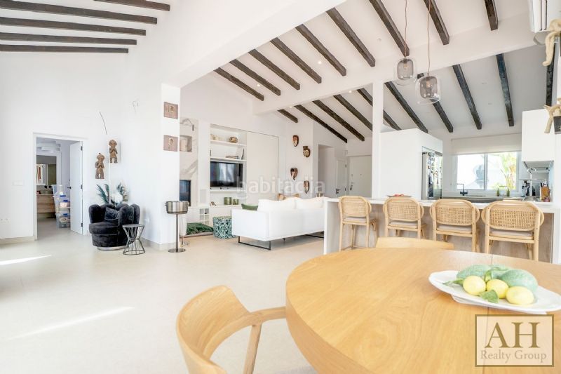 Foto 44ee88fc-8bd6-4908-bbc1-16acabce3cd9. Casa amb aparcament a Altea ciudad Altea