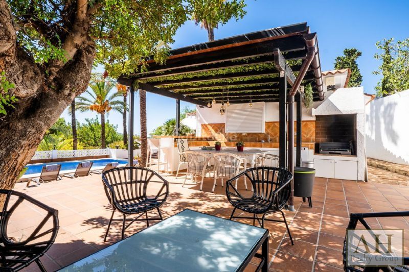 Foto c9fc77a2-5877-4481-89e9-44168b6b49be. Casa amb aparcament a Altea ciudad Altea