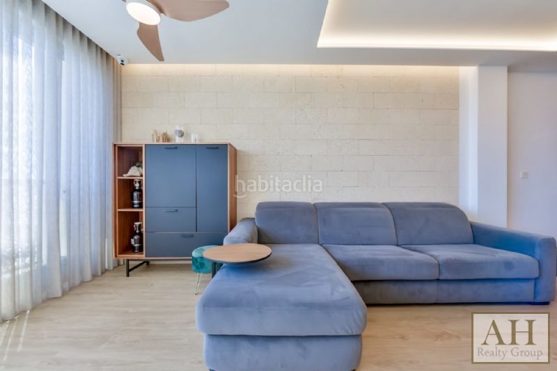 Foto 876c8ca6-a9f6-4ec8-894f-f774ac93f6e0. Duplex avec parking dans Mascarat Altea
