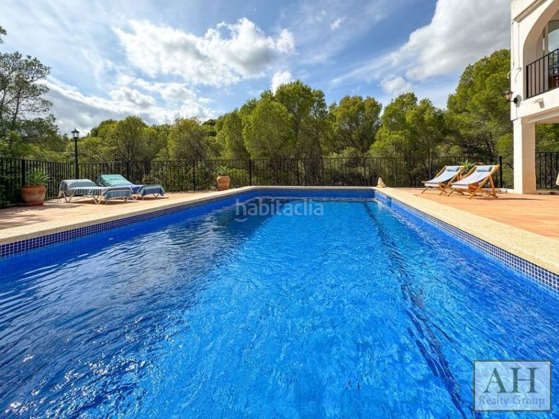 Foto 4421b86b-948e-4810-a2d5-16782de1476d. Casa amb aparcament a Altea la vella Altea