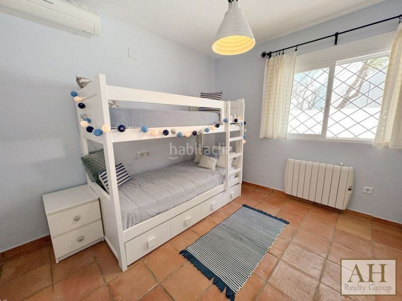 Foto 9a907883-9b0d-452c-a4e4-6398476b09b6. Casa amb aparcament a Altea la vella Altea