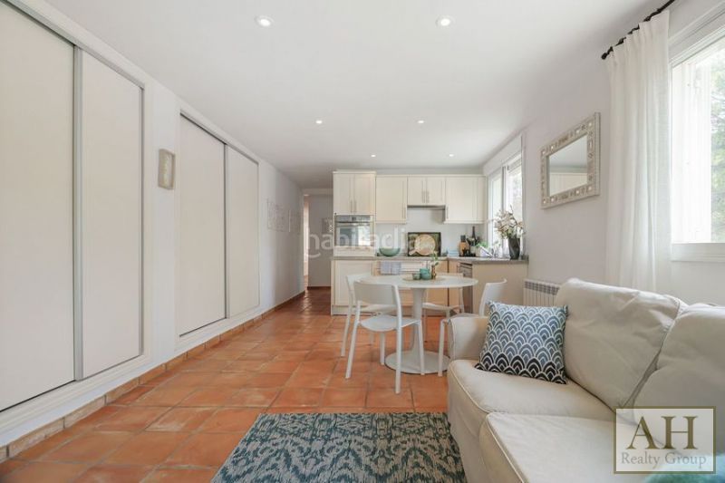 Foto d2e2bcdb-6d6f-453f-aeb9-ab974a7909a0. Casa amb aparcament a Altea la vella Altea