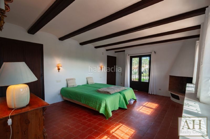 Foto 60f9ce7a-f28a-43b1-99f5-a01295eda237. Casa amb aparcament a El Portet-Pla del Mar Moraira