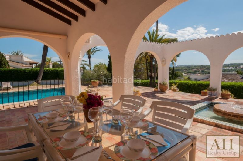 Foto 6d2185a7-33b1-4729-8e32-48b7085963ed. Casa amb aparcament a El Portet-Pla del Mar Moraira