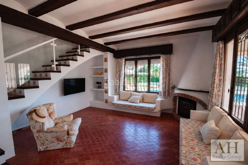 Foto 7905d80a-8817-4970-9106-c66a65bacf20. Casa amb aparcament a El Portet-Pla del Mar Moraira