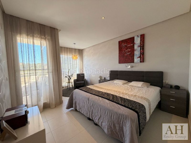 Foto 45770bf5-579d-4b92-9660-86525e210a77. Apartament amb aparcament a Altea hills Altea