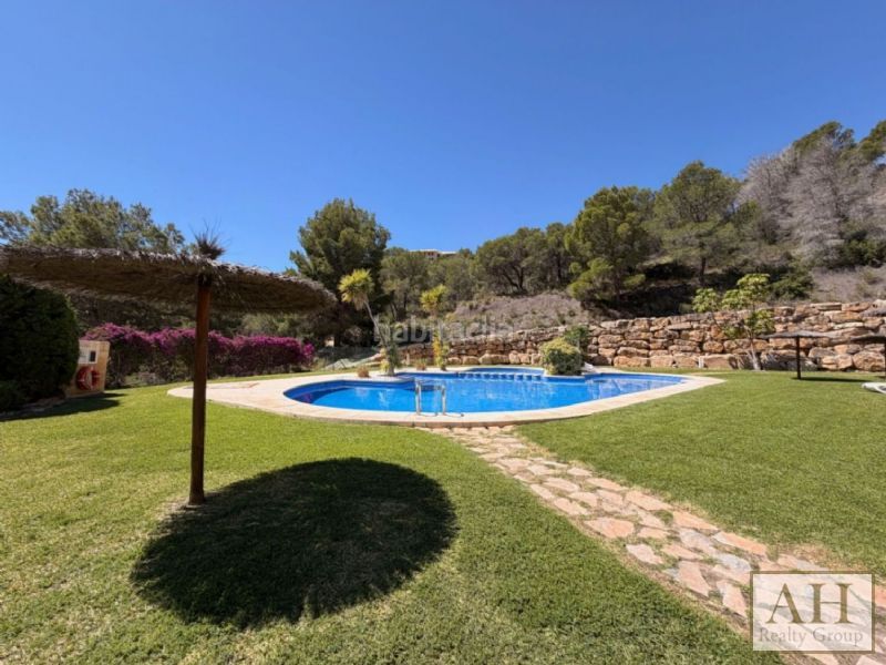 Foto 955df59c-0778-49f1-8932-0a3484a30a74. Apartament amb aparcament a Altea hills Altea