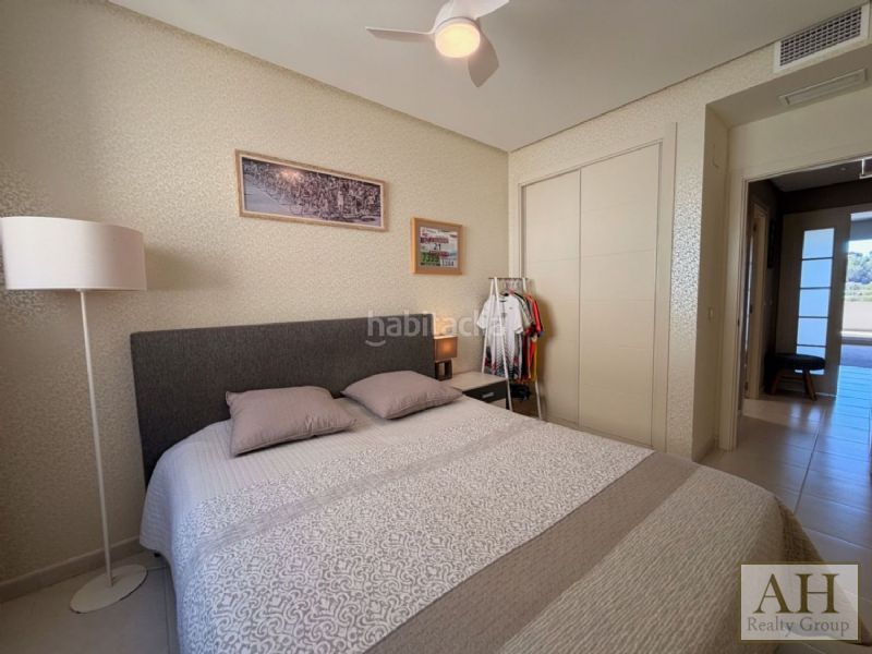 Foto a56f1a52-b51e-4b18-97b1-db9db7a85727. Apartament amb aparcament a Altea hills Altea