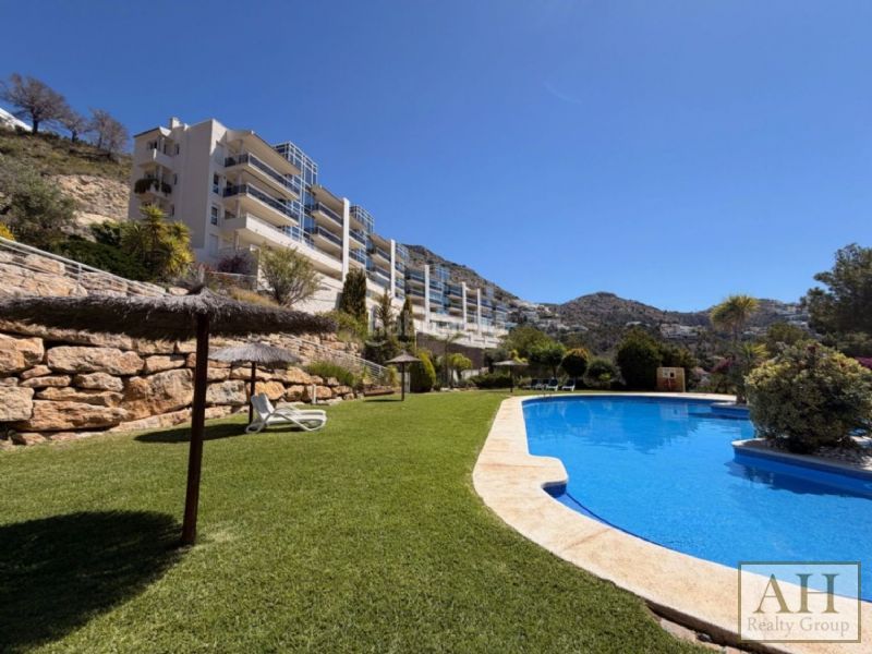 Foto aae49829-e6de-4764-ace7-e4e3262a6836. Apartament amb aparcament a Altea hills Altea