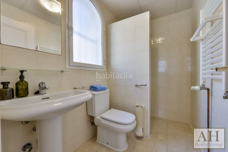 Foto 20c453c6-ef5a-437e-b16d-4d429575bbf9. Casa amb aparcament a Altea hills Altea