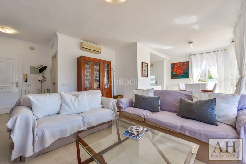 Foto 67df2cc3-a7ea-499c-a02d-5dc5751ced7a. Casa amb aparcament a Altea hills Altea