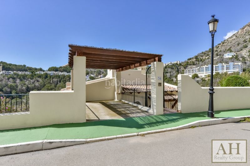 Foto 73dfd909-82cd-440f-9187-38972d38a34b. Casa amb aparcament a Altea hills Altea