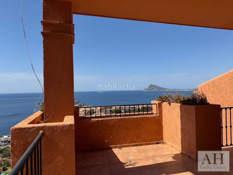 Foto bcc1765a-f6a5-4bad-af89-c3d9aa163ccc. Casa adossada amb aparcament a Maryvilla Calp