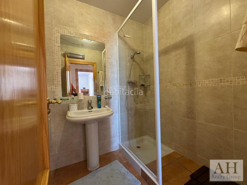 Foto ed0a896c-d53e-445c-851f-059d545f6479. Casa adossada amb aparcament a Maryvilla Calp