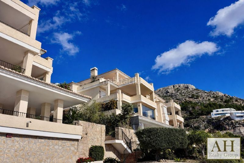 Foto cd1bcb7d-cea7-4dc1-915c-7a303f84d135. Apartament a Altea hills Altea