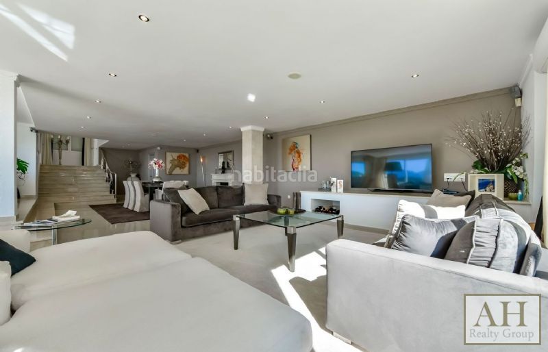 Foto de7f97e7-9f5d-4fa1-ab5c-64b81aa65cd3. Casa amb aparcament a Altea hills Altea